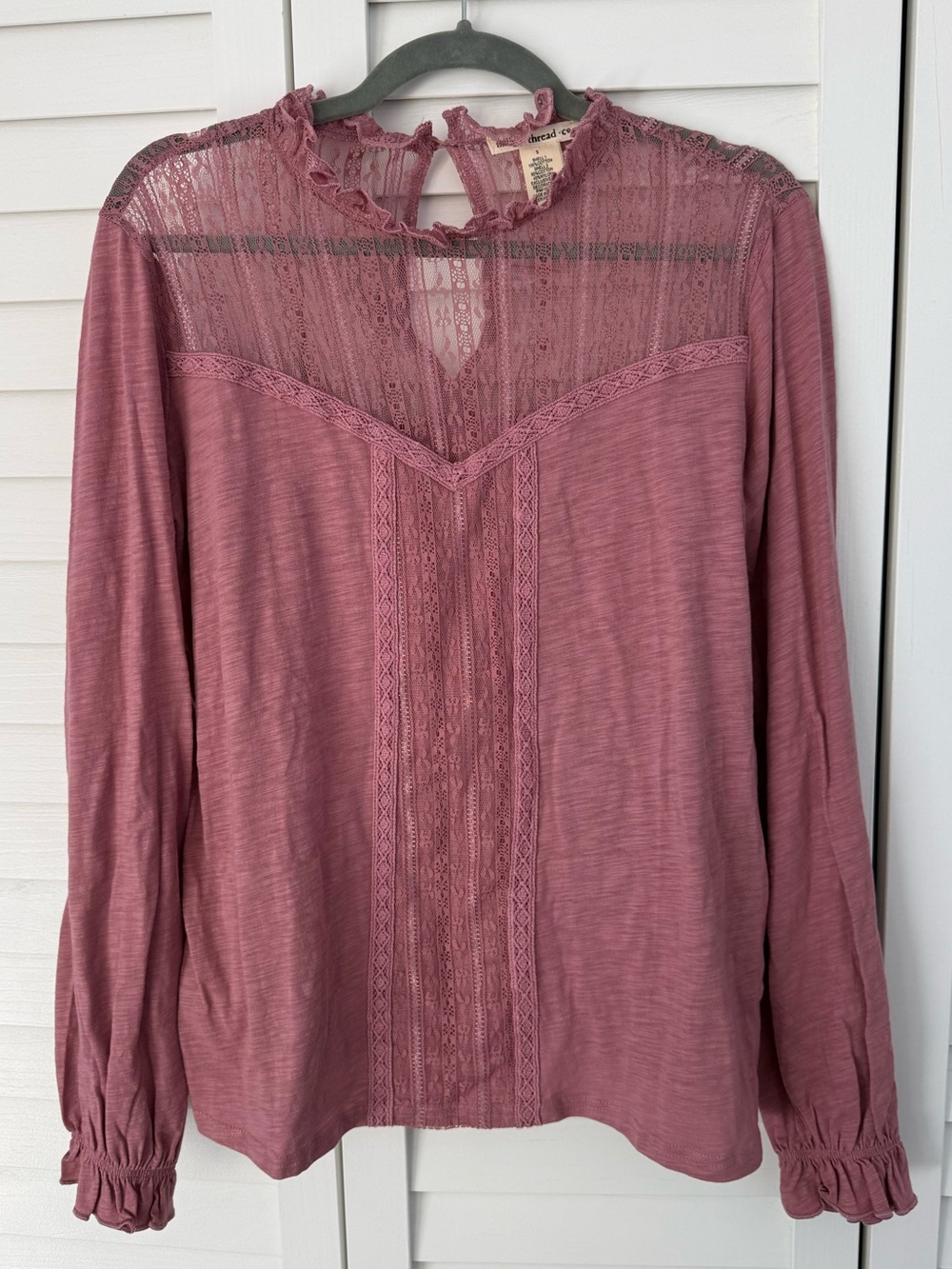 Indigo Thread Co Long-Sleeve Lace Yoke Blouse in Dusty Rose, Prairie, Fall